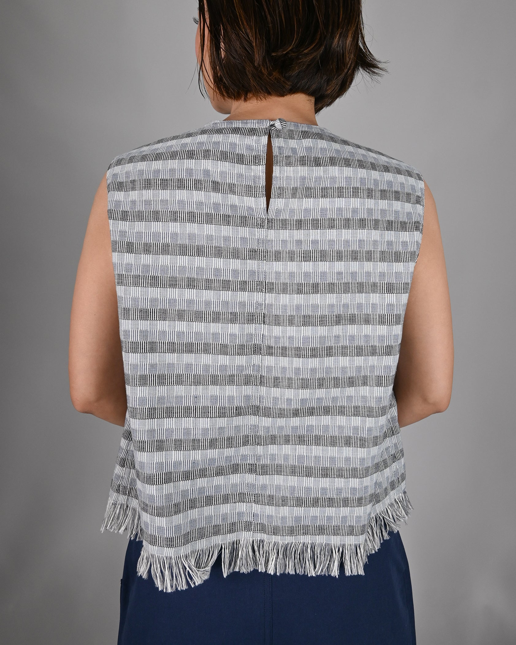 Fringe Grey